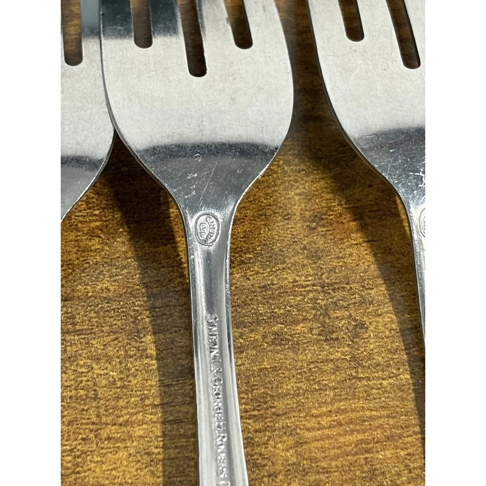 simeon l george h rogers oneida Silverware Lot Of 5 Spoons 4 Forks